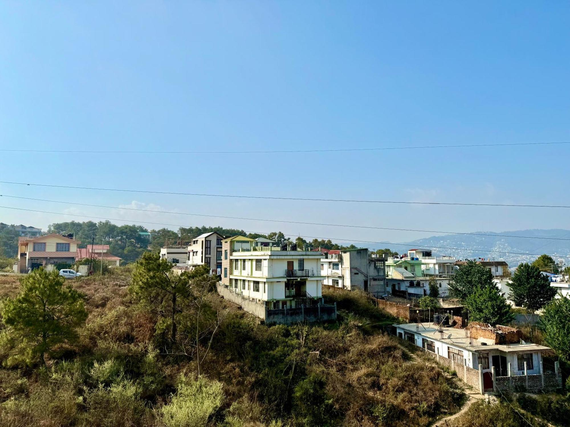 Yepplo Holiday Home - Complimentary Breakfast - 24 Hrs Caretaker & Power Backup Shillong Kültér fotó