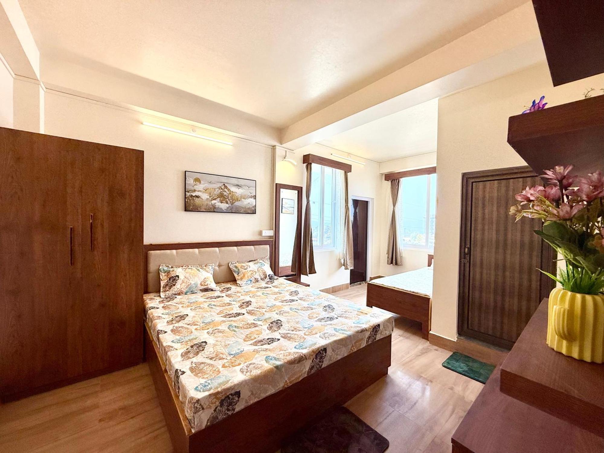 Yepplo Holiday Home - Complimentary Breakfast - 24 Hrs Caretaker & Power Backup Shillong Kültér fotó