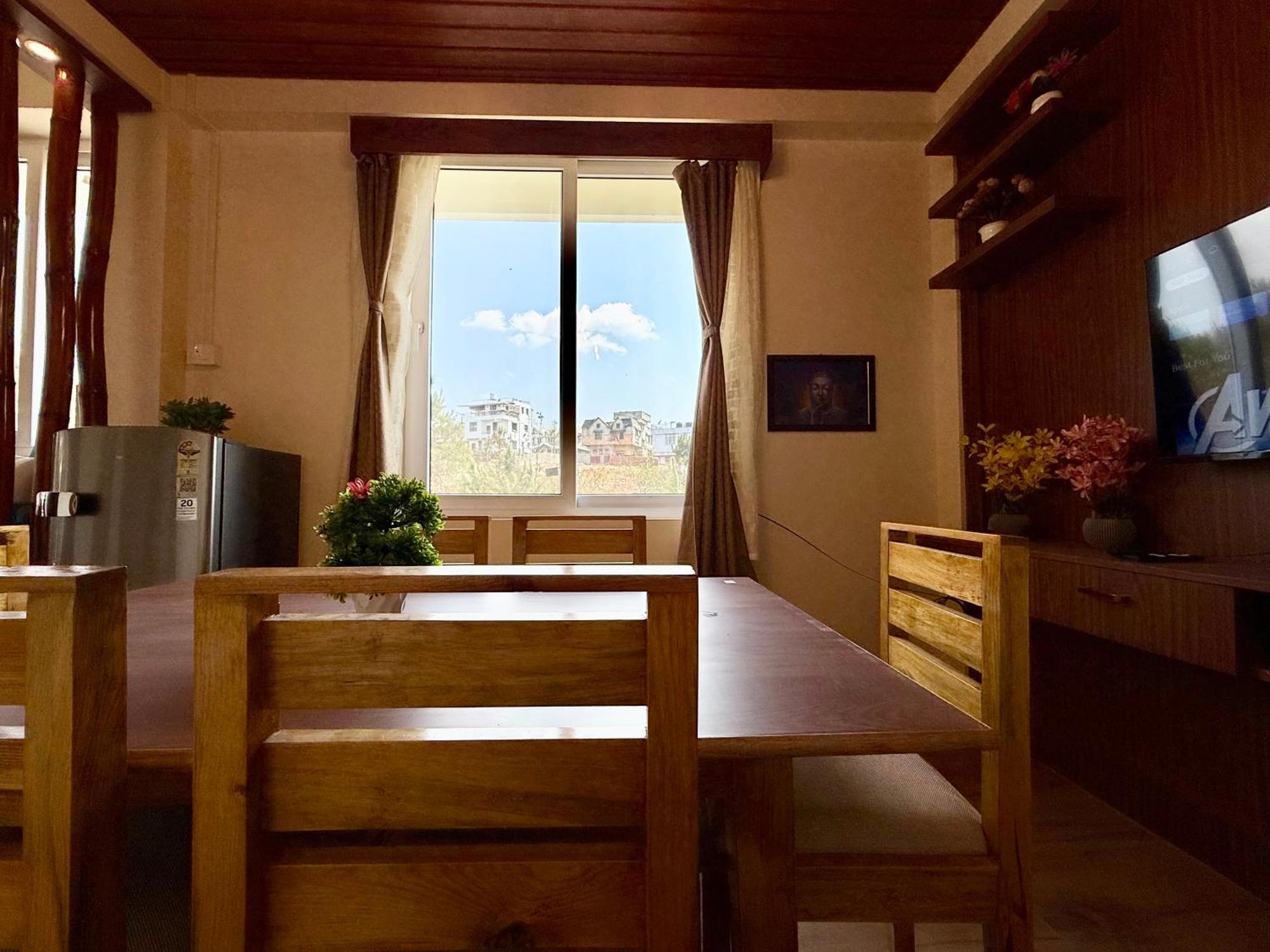 Yepplo Holiday Home - Complimentary Breakfast - 24 Hrs Caretaker & Power Backup Shillong Kültér fotó